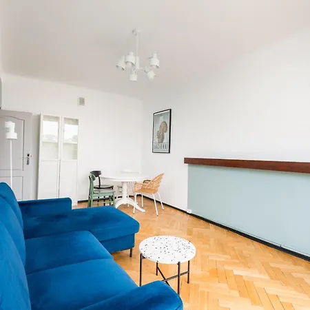 Apartment Lewartowskiego Royal Blue By Bookinghost