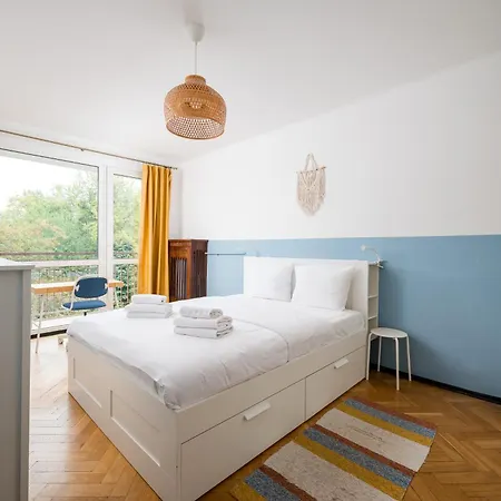 Lewartowskiego Royal Blue By Bookinghost * Warsaw