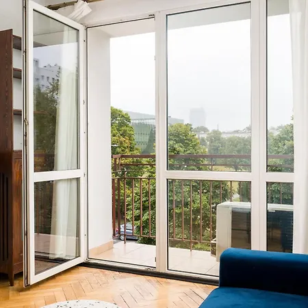 Apartment Lewartowskiego Royal Blue By Bookinghost *